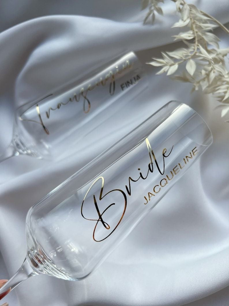 Personalised bridesmaid proposal box- gift your bridesmaids in style